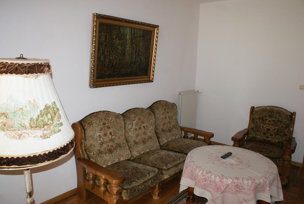 Palac Wojciechy Exterior photo